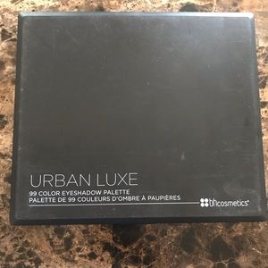 Bh cosmetics palette